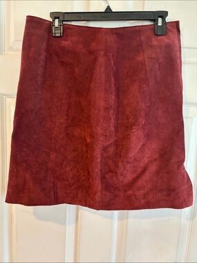 Savanna 1114 Size 12P Leather Suede A-Line Skirt in Burgundy
